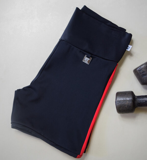 Short Aries Rojo