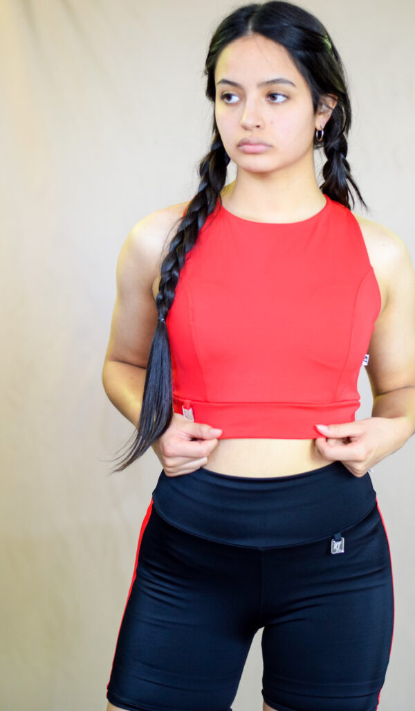 Top Halter Leo Rojo - Image 4